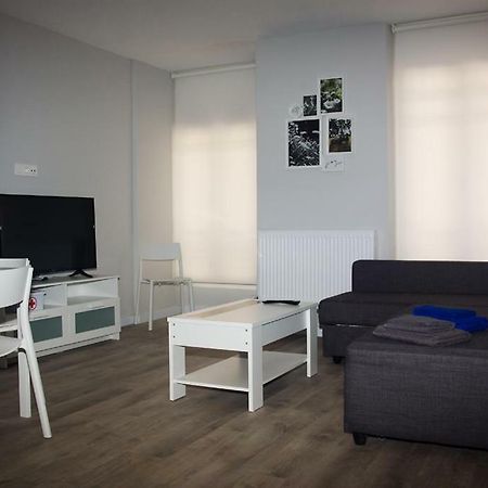 Apartamentos Gyc Viviendas Gold Leon Bagian luar foto